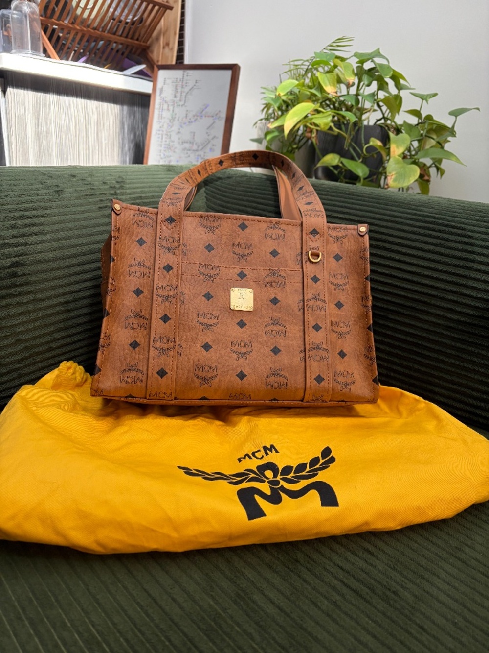 MCM Small Aren School Bag Tote In Visetos